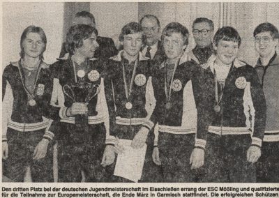 Zeitung 3
